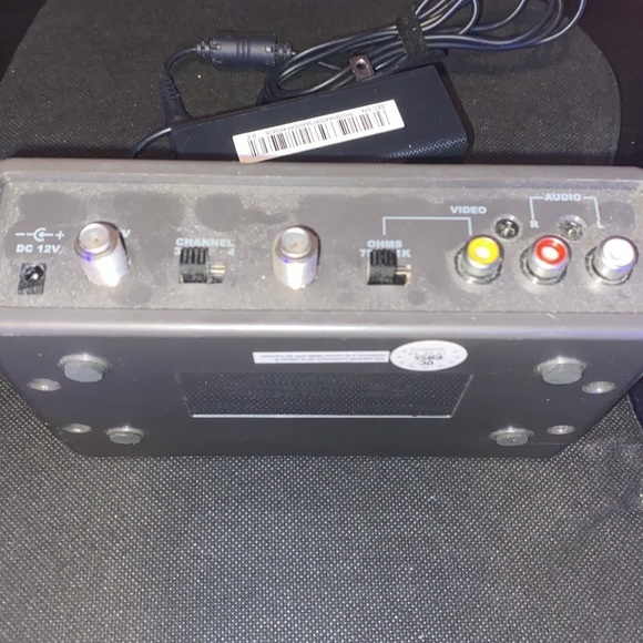 Recoton RF Modulator Audio Video Converter Model DVD647 - Picture 4 of 6